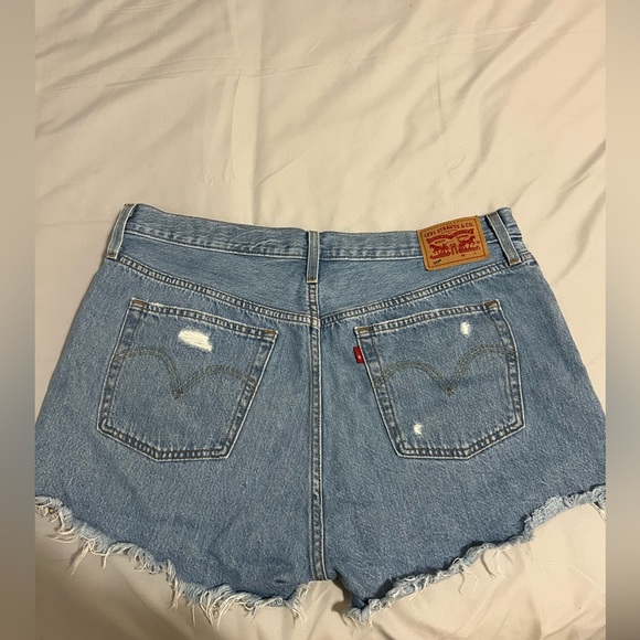 Levi’s 501 shorts - Picture 2 of 5